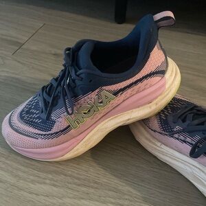 Hoka Sky Flow womens size 7